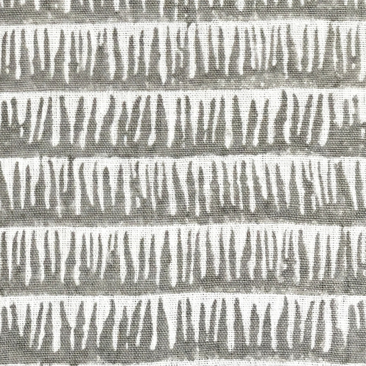 Grass - Ash on White Linen